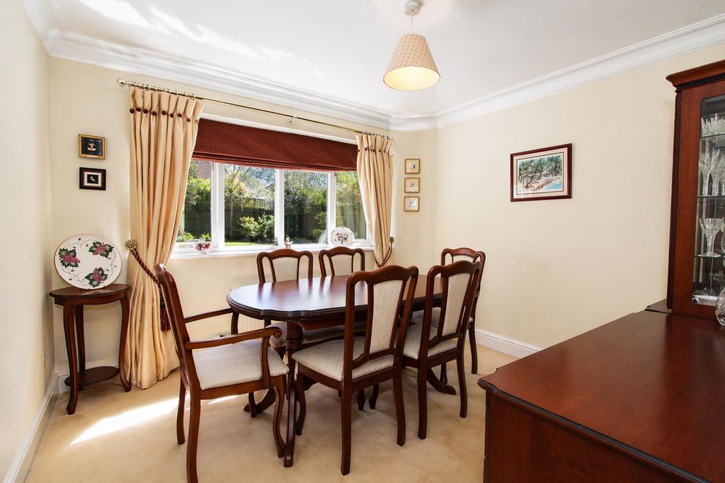 Additional image 11 of 5 bed detached house for saleWellfield Gardens, Carshalton Beeches SM5