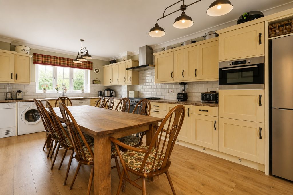 Additional image 5 of 4 bed semi-detached house for sale12 Cherry Tree Way, Carterton OX18