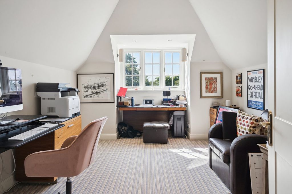Additional image 27 of 7 bed country house for saleThree Households, Chalfont St. Giles, Buckinghamshire HP8