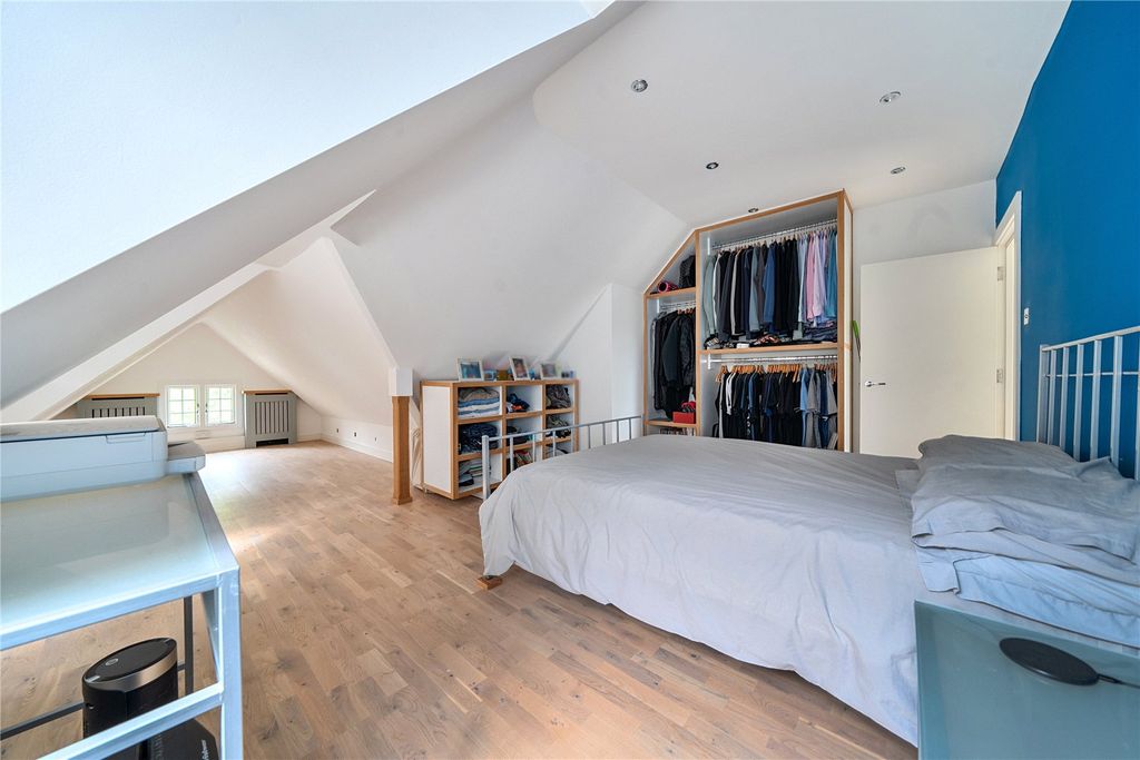 Additional image 21 of 2 bed flat for saleCamden Park Road, Chislehurst BR7