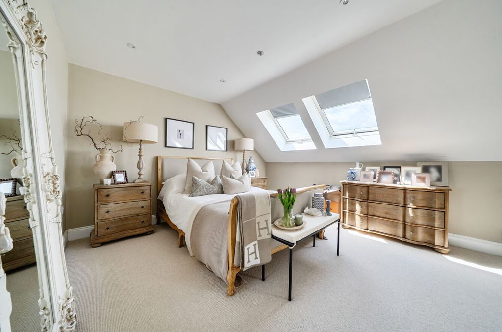 Additional image 28 of 4 bed detached house for saleLyndhurst Place, Chichester PO19
