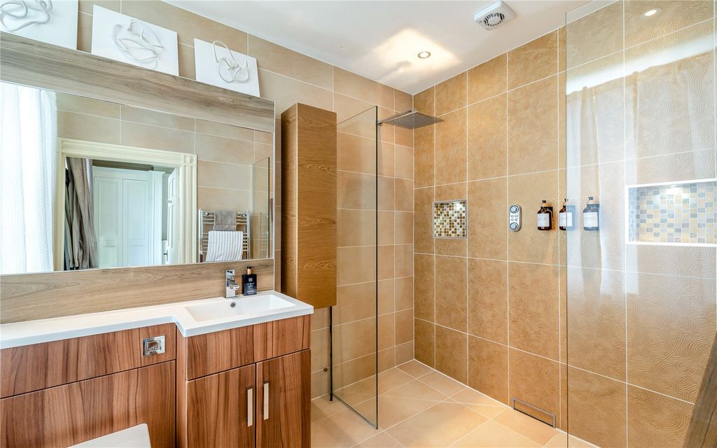 Additional image 12 of 6 bed semi-detached house for saleLittle Rake Lane, Chorlton-By-Backford, Chester CH2