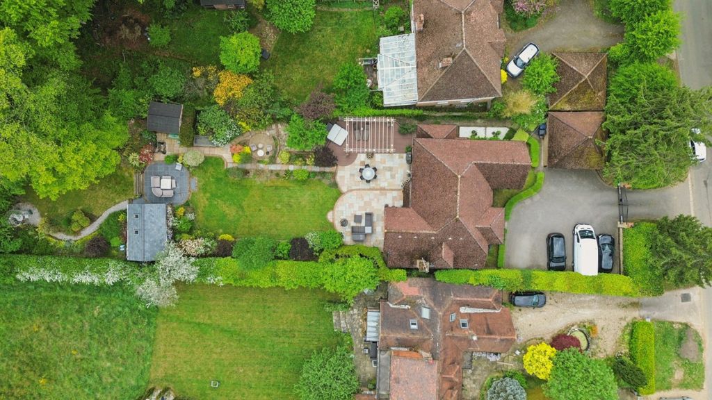 Additional image 26 of 5 bed detached house for saleBurtons Lane, Chalfont St. Giles, Buckinghamshire HP8