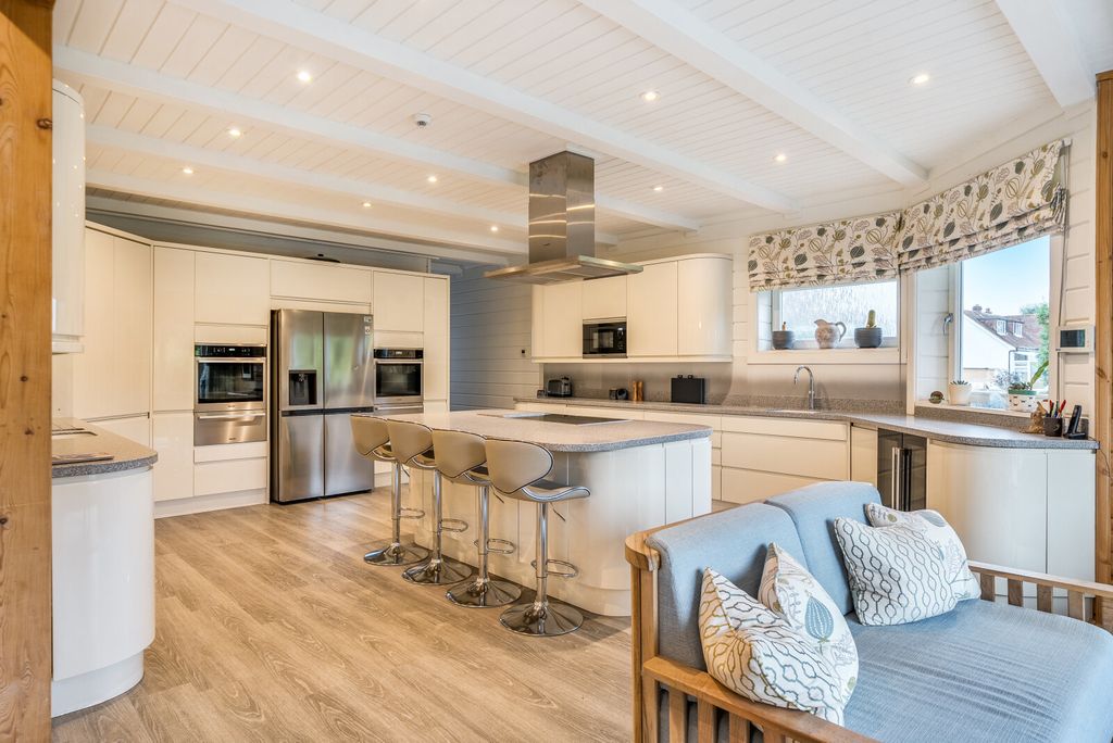 Additional image 4 of 4 bed detached house for saleLaleham Reach, Chertsey KT16