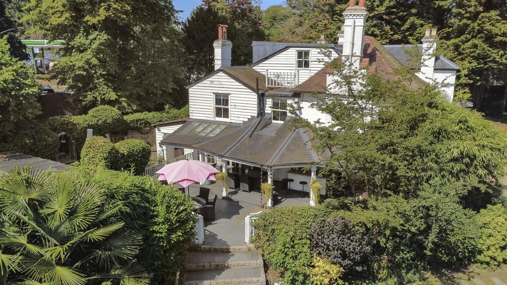 Additional image 18 of 5 bed detached house for salePerry Street, Chislehurst BR7