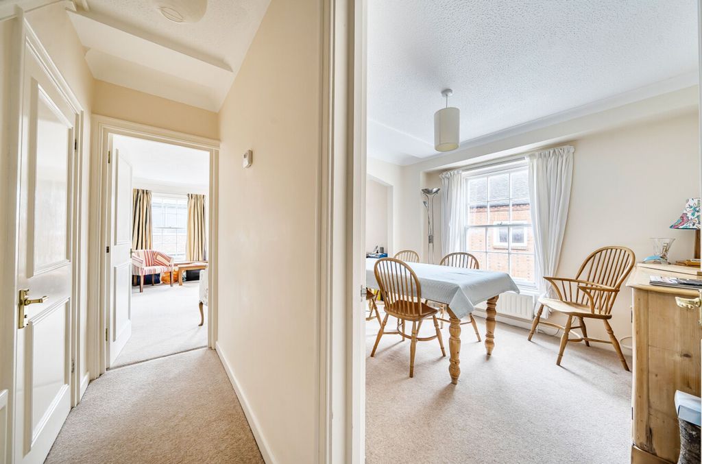 Additional image 8 of 3 bed flat for saleChapel Street, Chichester PO19