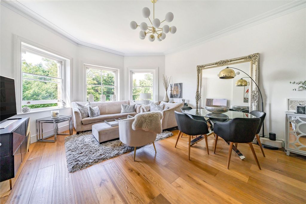 Additional image 5 of 2 bed flat for saleChevender, Prince Imperial Road, Chislehurst BR7