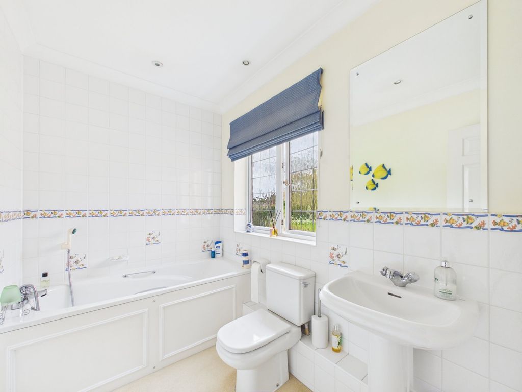 Additional image 18 of 4 bed detached house for saleTwo Dells Lane, Ashley Green, Chesham, Buckinghamshire HP5