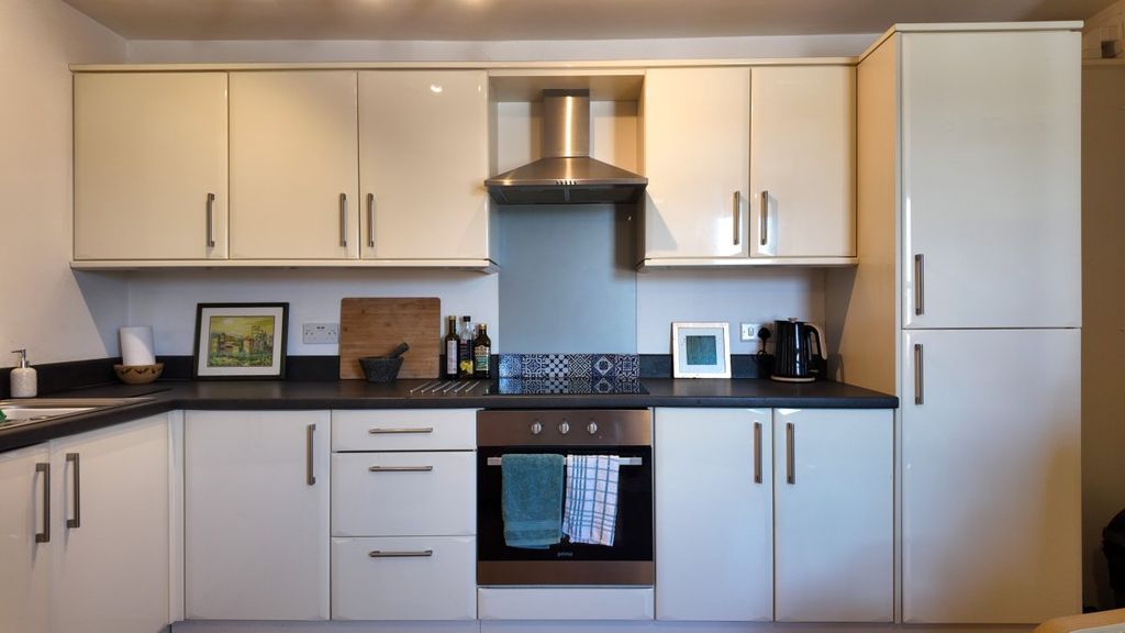 Additional image 3 of 1 bed flat for sale24 High Street, Leominster HR6