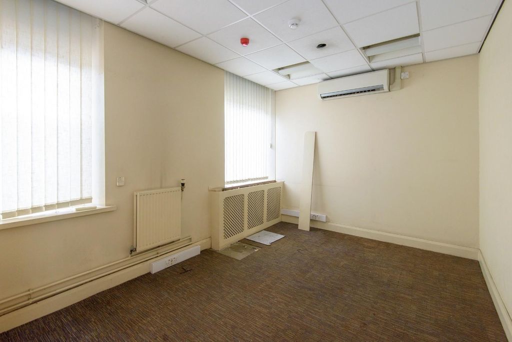 Additional image 2 of Property for saleBank Street, Castleford WF10