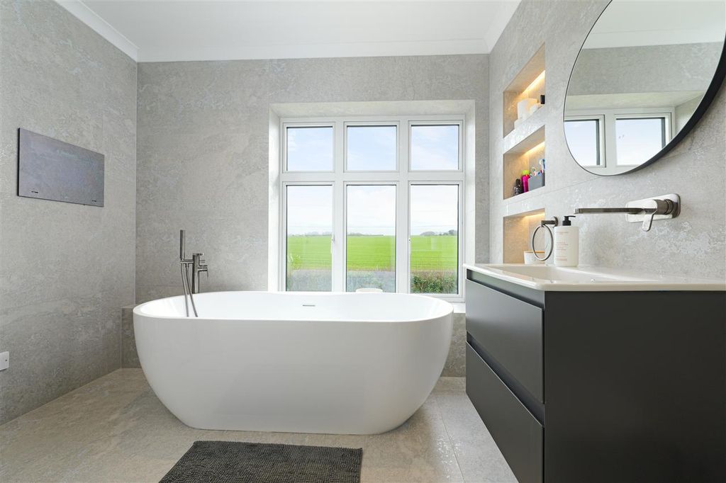 Additional image 14 of 6 bed detached house for saleFarnham House, Merton Lane, Canterbury CT4