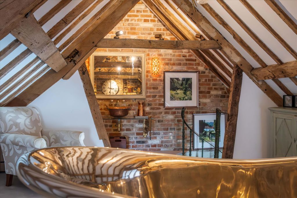 Additional image 16 of 7 bed detached house for saleLondon Road, Pulborough, West Sussex RH20