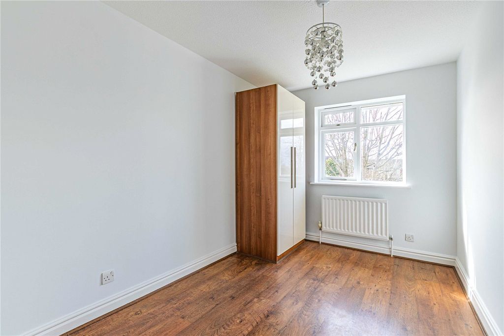 Additional image 26 of 4 bed semi-detached house for saleThe Birches, Bushey, Hertfordshire WD23