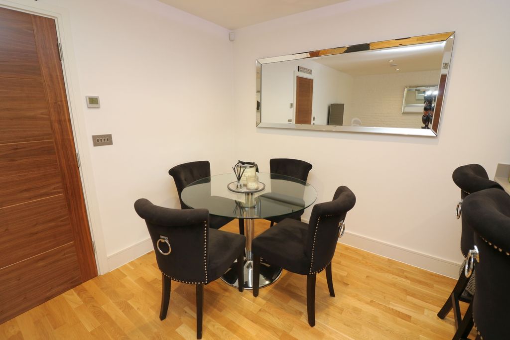 Additional image 5 of 2 bed maisonette for saleGuildford Street, Chertsey, Surrey KT16
