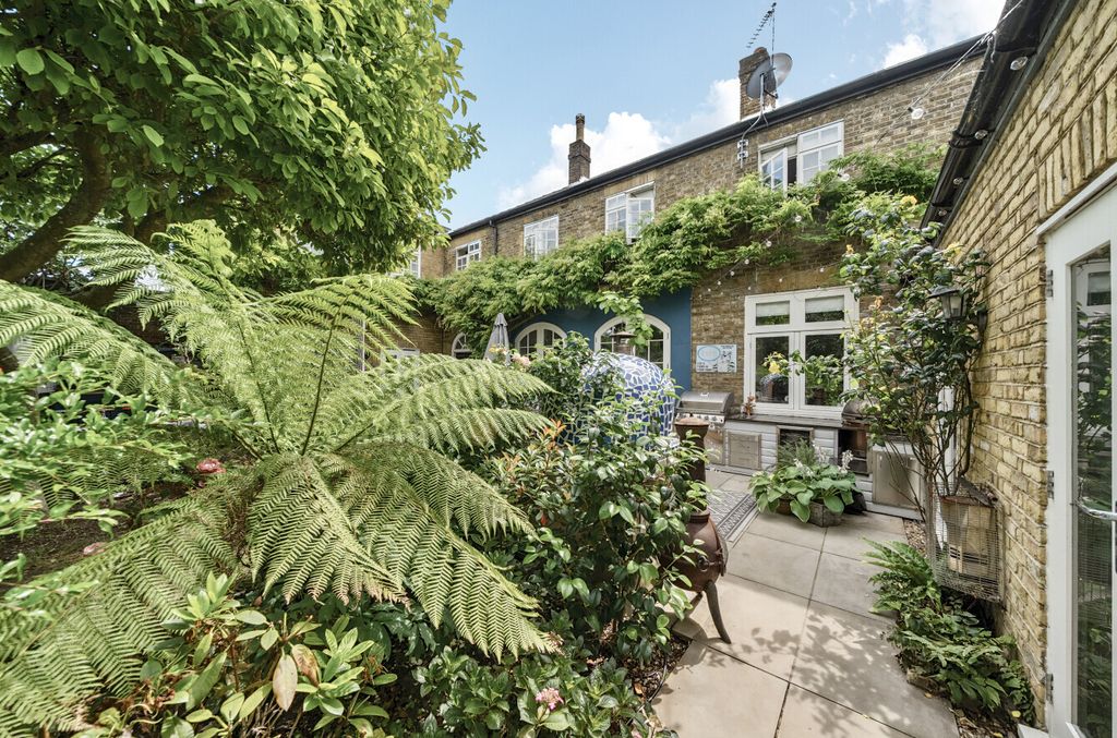 Additional image 16 of 4 bed detached house for saleGuildford Street, Chertsey, Surrey KT16