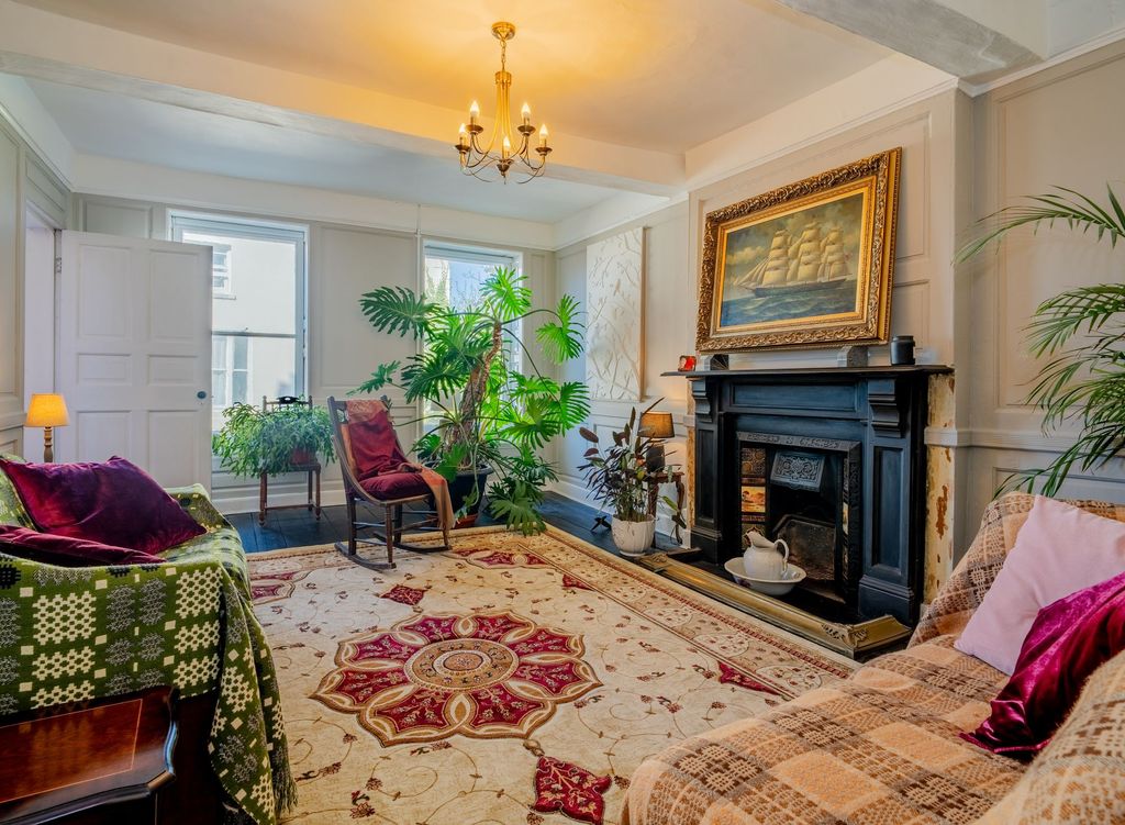 Additional image 21 of 7 bed property for saleEagle Star House, 9 Quay Street, Carmarthen SA31