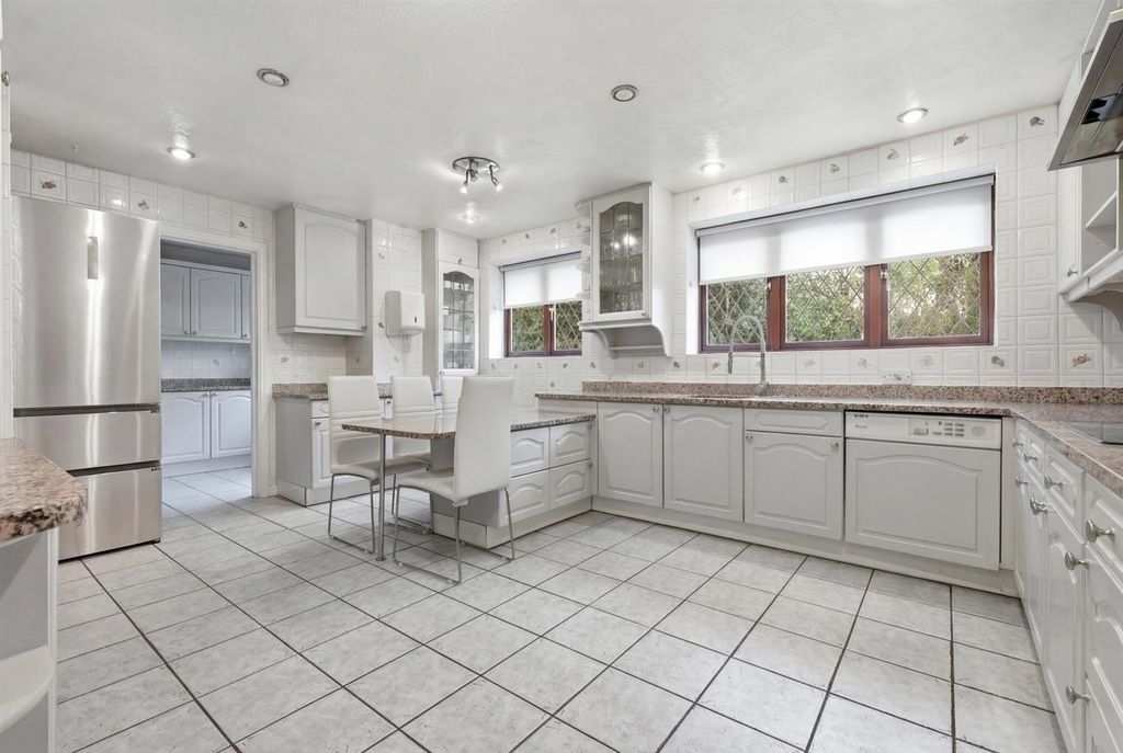 Additional image 19 of 6 bed detached house for saleBromley Lane, Chislehurst BR7