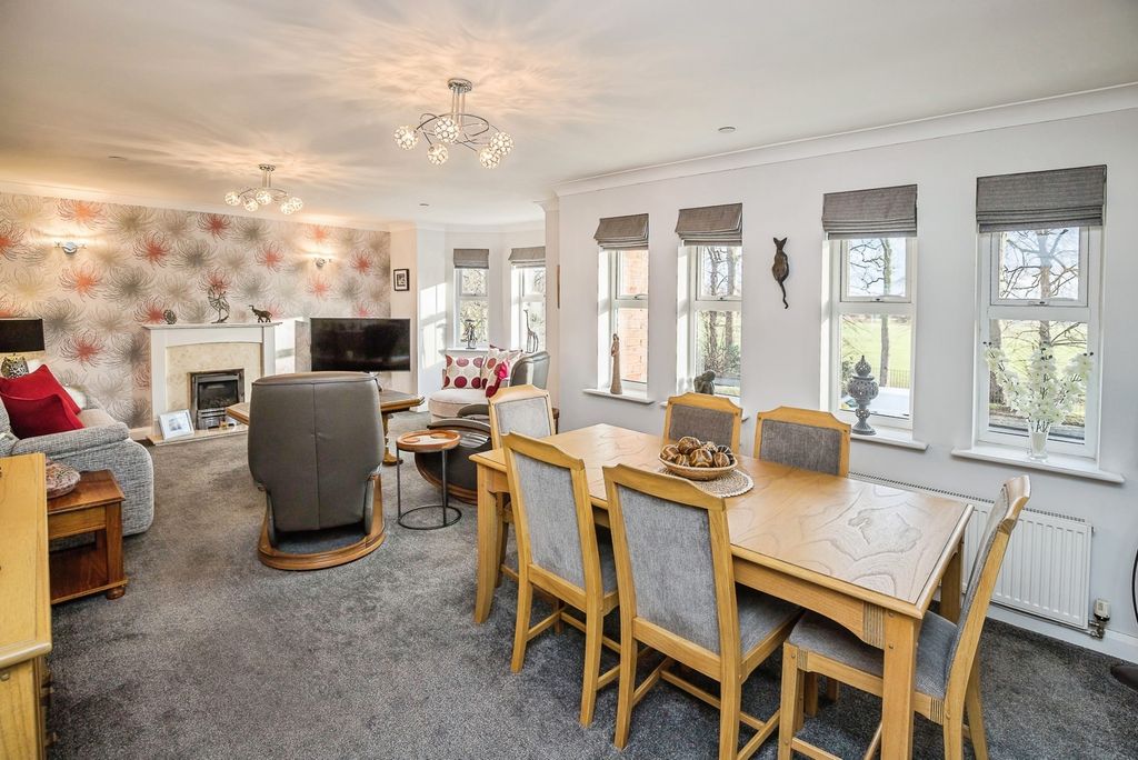 Additional image 6 of 3 bed flat for saleHoole Road, Chester, Cheshire CH2