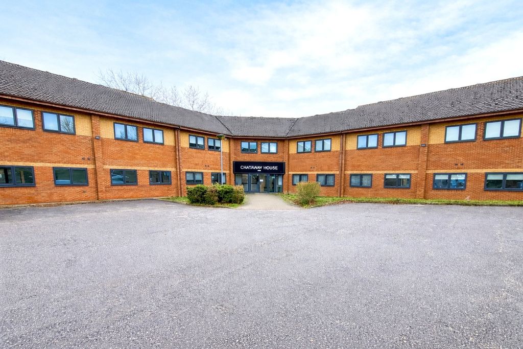 1 bed flat for saleLeach Road, Chard, Somerset TA20