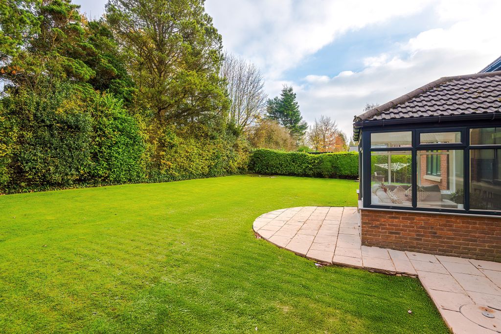 Additional image 63 of 5 bed detached house for saleParkside Drive South, Whittle-Le-Woods, Chorley, Lancashire PR6