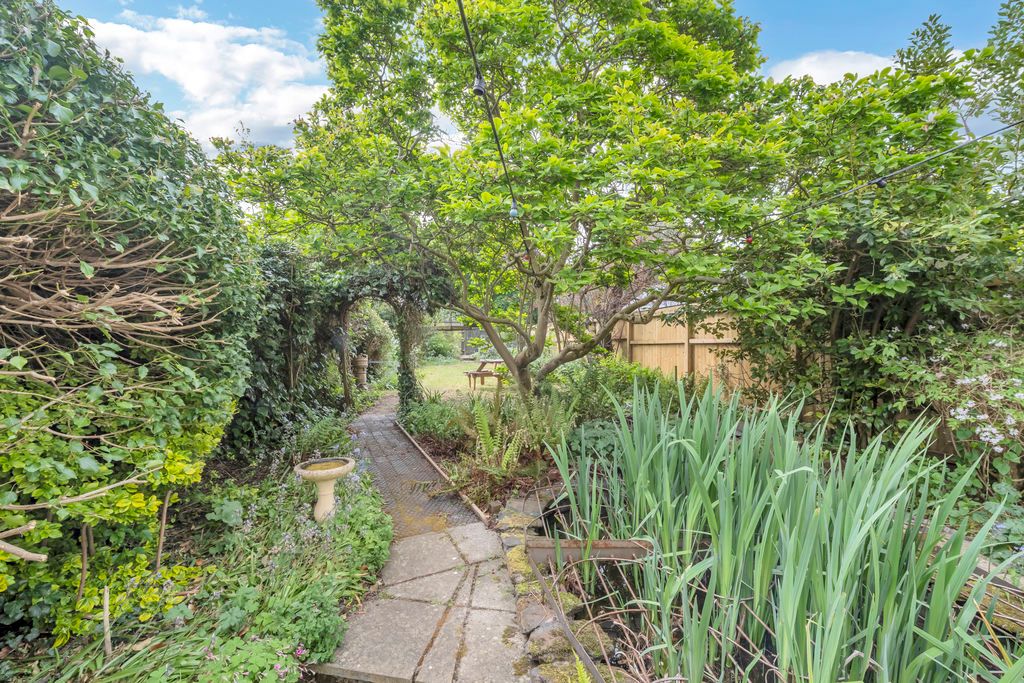 Additional image 23 of 4 bed semi-detached house for saleKings Road, Bury St. Edmunds IP33