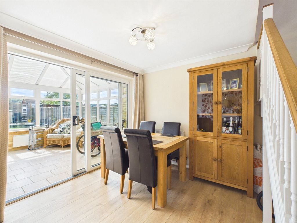 Additional image 6 of 3 bed semi-detached house for saleMiddle Way, Chinnor, Oxfordshire OX39