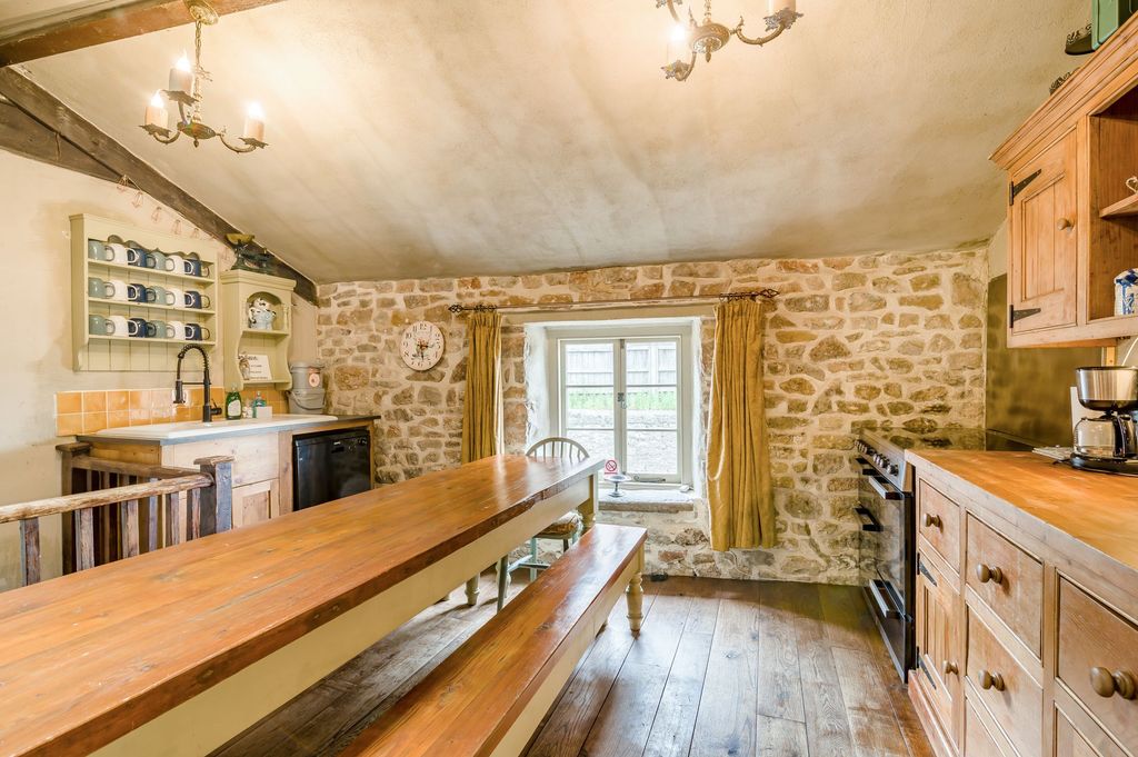 Additional image 6 of 5 bed detached house for saleChurch Road, Caldicot NP26