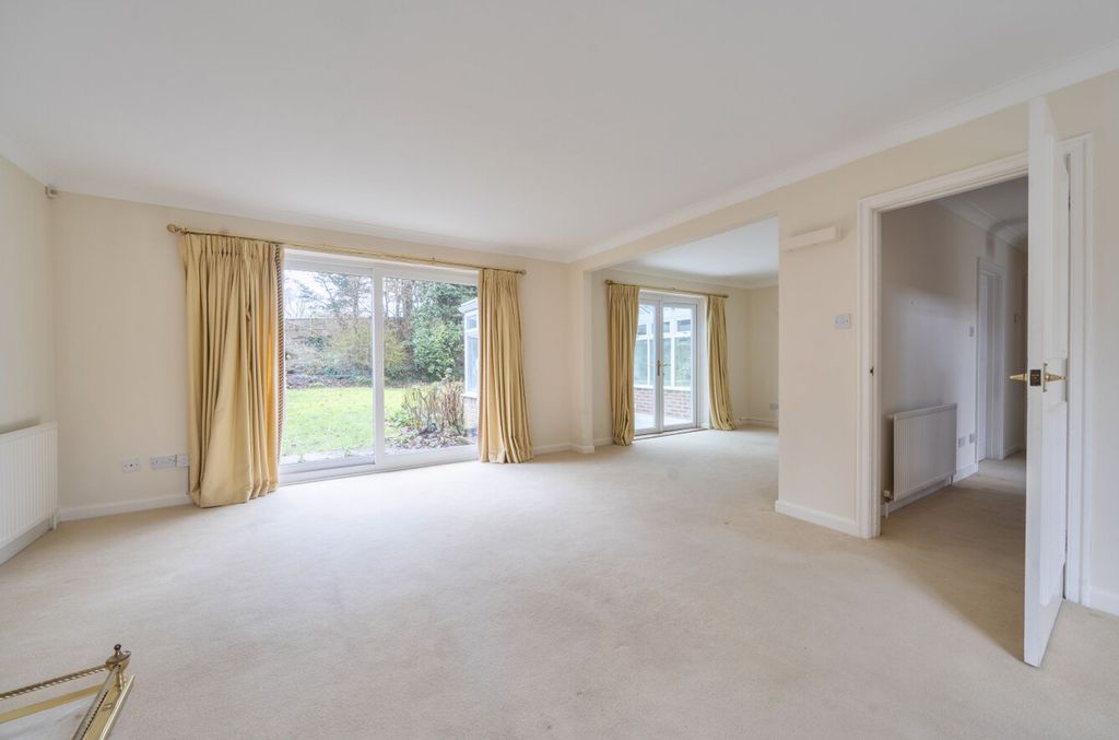Additional image 8 of 4 bed detached house for saleSelham Close, Chichester PO19