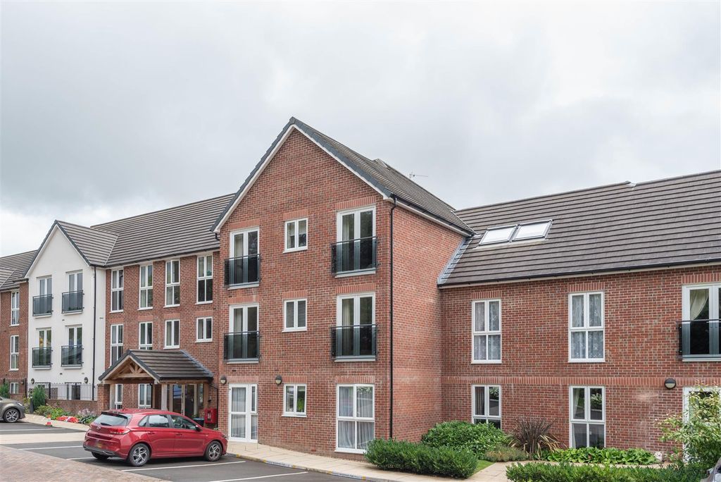 Additional image 10 of 1 bed flat for salePreston Road, Clayton-Le-Woods, Chorley PR6
