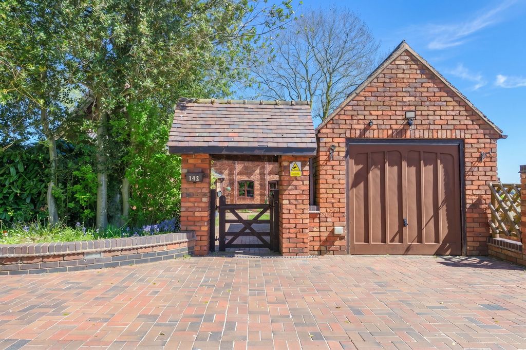 Additional image 35 of 4 bed detached house for saleLichfield Road, Edial, Burntwood WS7