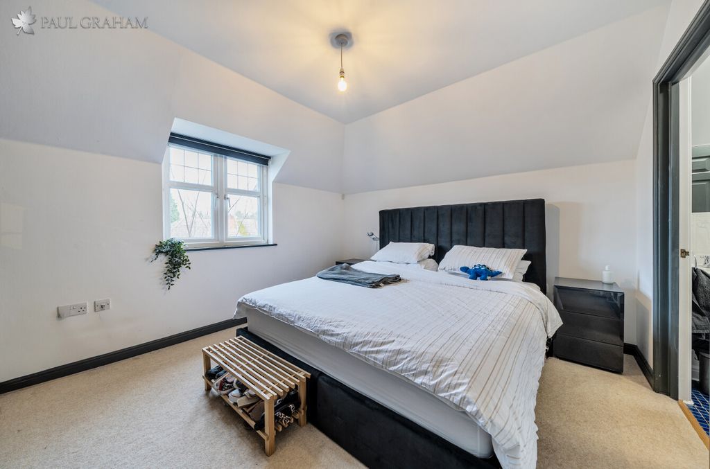Additional image 3 of 2 bed flat for saleRochester Road, Carshalton SM5