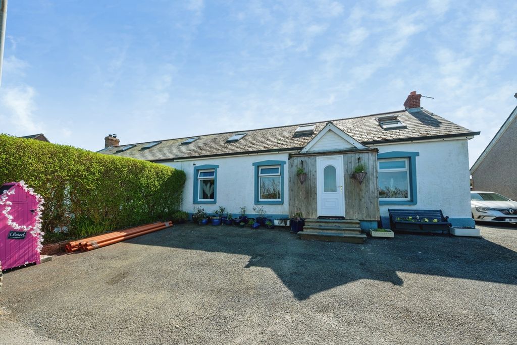 5 bed detached house for saleSportsmans Road, Camelford, Cornwall PL32
