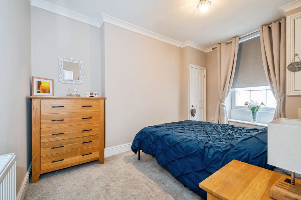 Additional image 12 of 3 bed flat for saleKing Street, Tavistock PL19