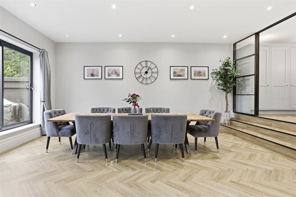 Additional image 17 of 7 bed detached house for saleWest Way, Carshalton SM5