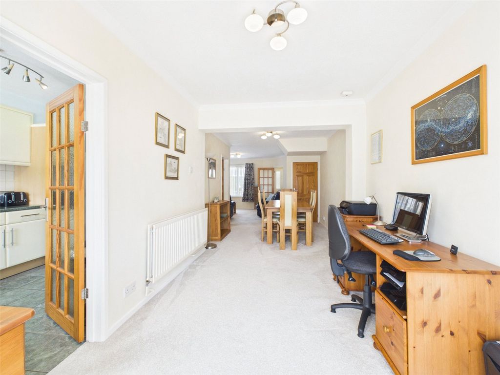 Additional image 14 of 5 bed semi-detached house for saleBeech Road, Chinnor, Oxfordshire OX39