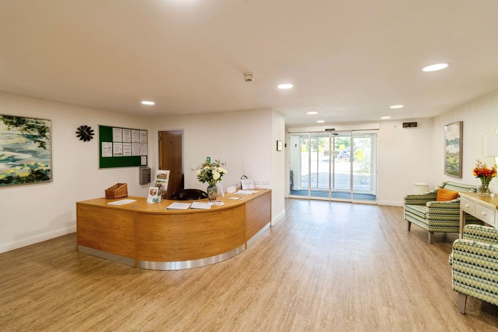 Additional image 14 of 2 bed flat for saleWestmead Lane, Chippenham SN15