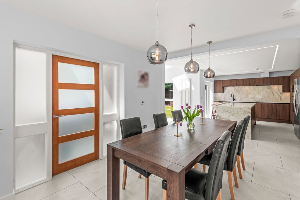Additional image 4 of 4 bed detached house for saleTrebartha Close, Callington PL17