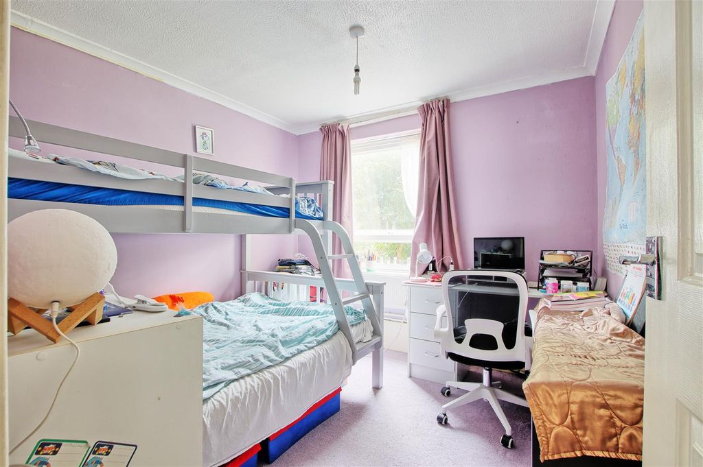 2 bed flat for saleBliss Way, Cambridge CB1 photo 5