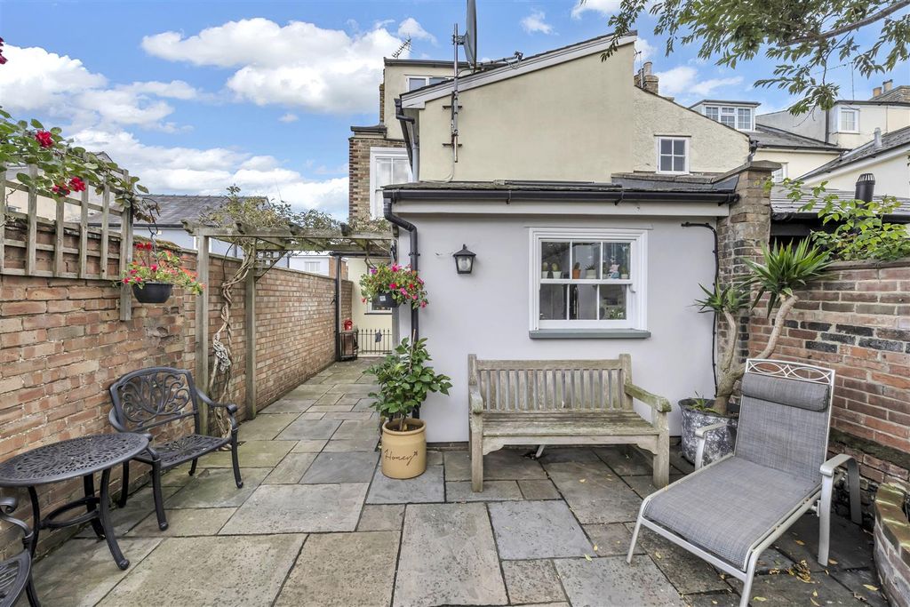 Additional image 20 of 4 bed town house for saleSt. Andrews Street North, Bury St Edmunds IP33
