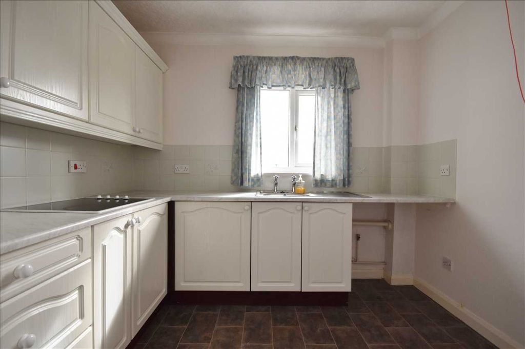 Additional image 3 of 2 bed flat for saleDevonshire Court, Chorley PR7