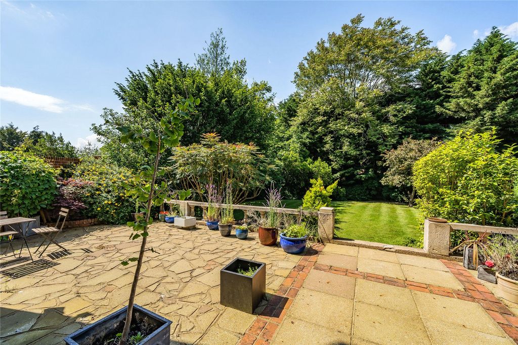 Additional image 14 of 2 bed flat for saleChevender, Prince Imperial Road, Chislehurst BR7