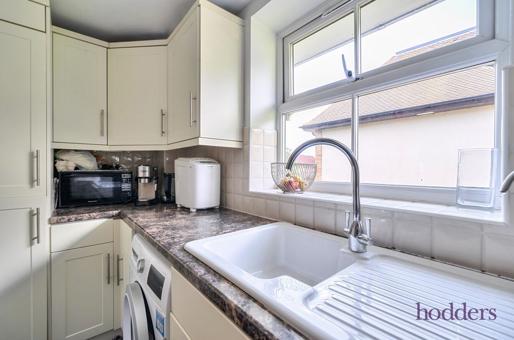 Additional image 20 of 2 bed flat for saleWindsor Street, Chertsey, Surrey KT16