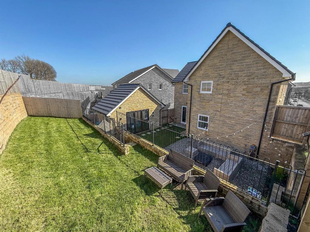 Additional image 37 of 5 bed detached house for saleSilkstone Crescent, Buxton SK17