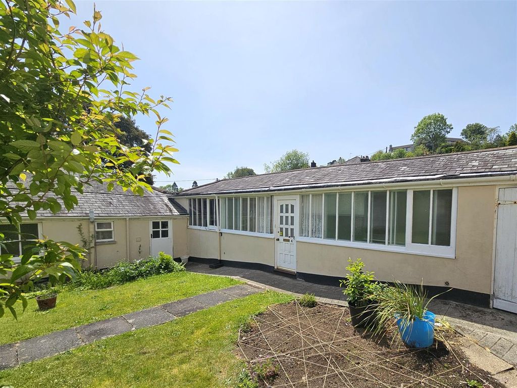 Additional image 9 of 1 bed flat for saleBannawell Street, Tavistock PL19