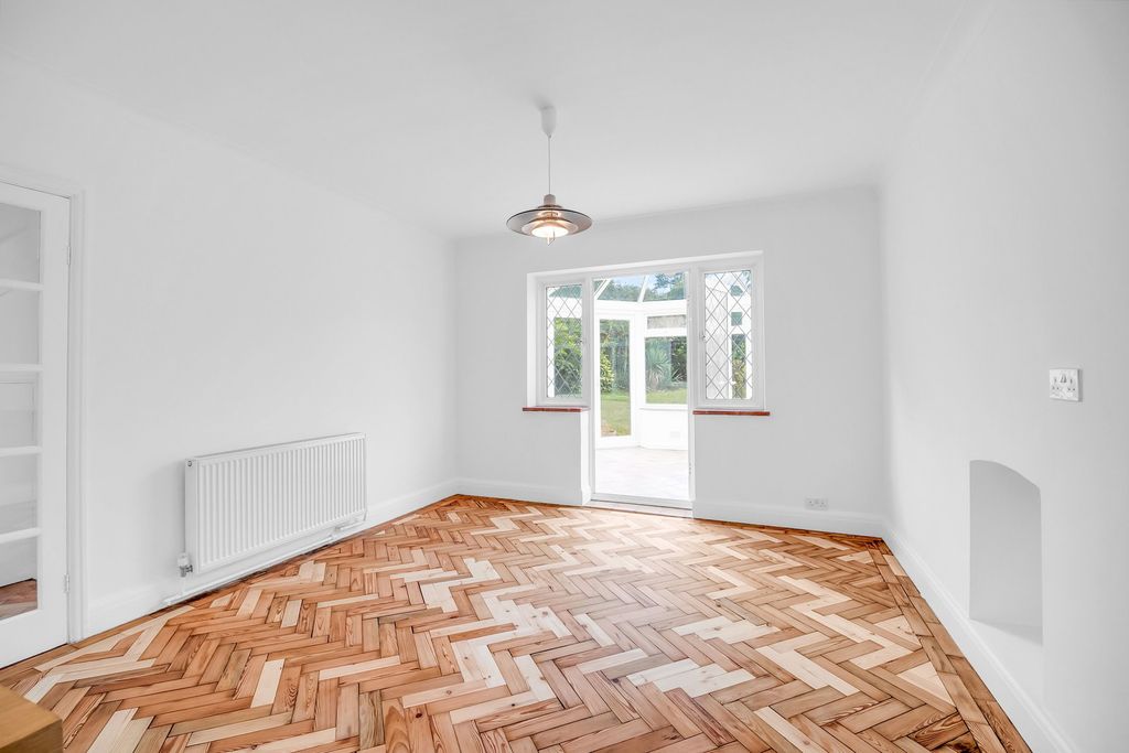 Additional image 6 of 3 bed detached house for saleHarestone Hill, Caterham CR3