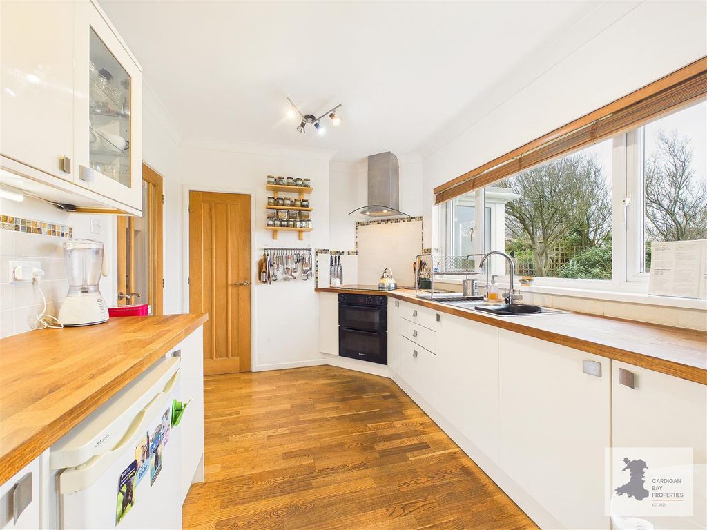 Additional image 13 of 3 bed detached bungalow for saleCaemorgan Road, Cardigan SA43