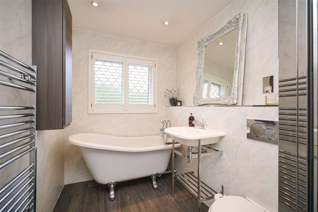 Additional image 23 of 5 bed detached house for saleChiltern Close, Bushey, Hertfordshire WD23