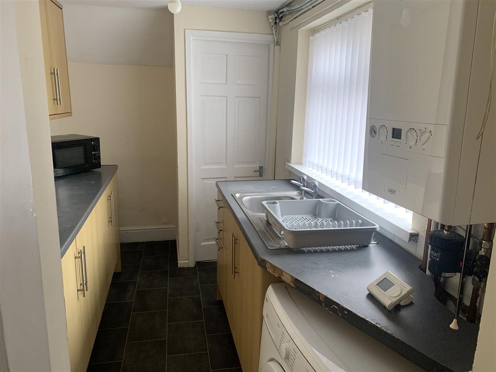 Additional image 4 of 2 bed flat for saleRosiland Avenue, Bedlington NE22