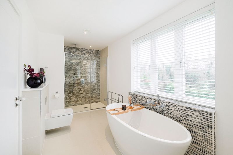 Additional image 18 of 5 bed detached house for saleHigh Road, Chigwell IG7