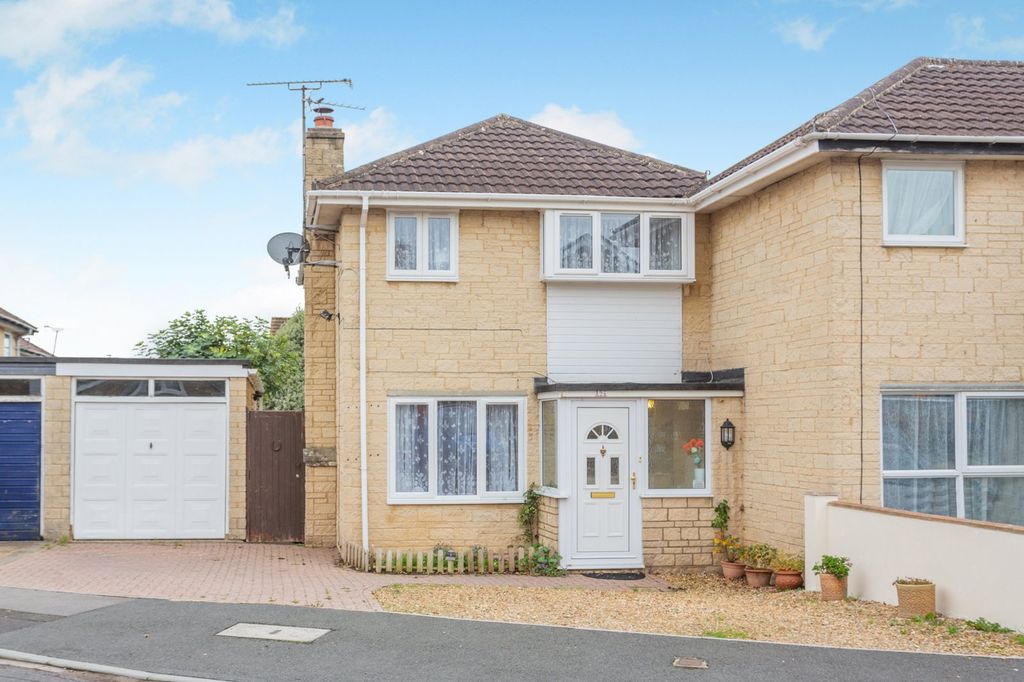 Additional image 4 of 3 bed end terrace house for saleStratton Heights, Cirencester, Gloucestershire GL7